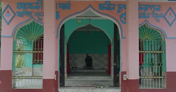 ধর্ম যার-যার উৎসব সবার, ৩০০ বছর ধরে কাঁধে-কাঁধ মিলিয়ে উমার আরাধনায় সামিল এই গ্রামের বাসিন্দারা