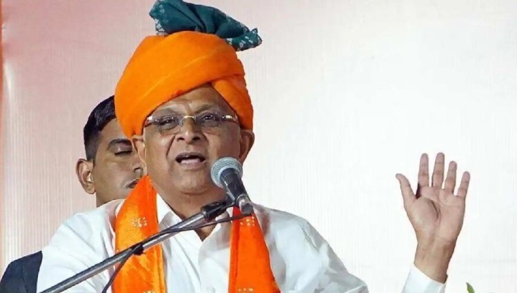গান্ধীনগরের হেলিপ্যাড গ্রাউন্ডে চাঁদের হাট,  মোদী-শাহের উপস্থিতিতে দ্বিতীয়বার শপথ নিলেন ভূপেন্দ্র