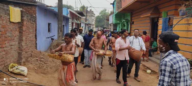 उराव समाज ने मनाई खद्दी फग्गू होली