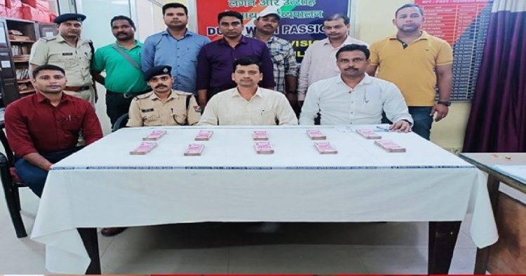 রেল স্টেশনে ধনকুবেরের হদিশ, CRPF-এর অভিযানে বাজেয়াপ্ত লক্ষাধিক নগদ টাকা
