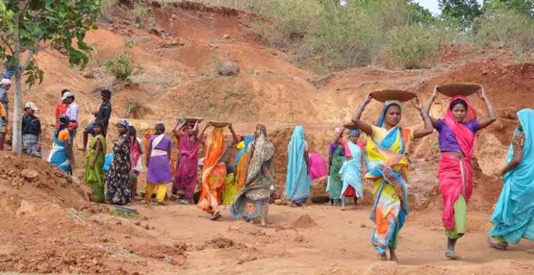 Jharkhand: मनरेगा मजदूरी दर में 18 रुपए की बढ़ोतरी, अब केन्द्रांश से मिलेंगे 228 रूपए