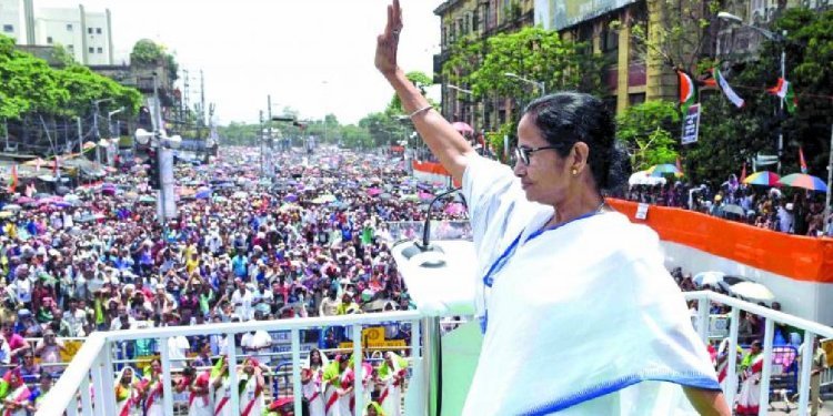 কেন্দ্রীয় বঞ্চনার প্রতিবাদে রাজধানীর রাস্তায় ধর্নার ডাক,  বিরাট পরিকল্পনা সাজাচ্ছে TMC