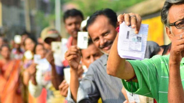 তৃতীয় দফায় হেভিওয়েট তারকা প্রার্থীদের ভাগ্য পরীক্ষা, কার দখলে যাবে কুর্সি!