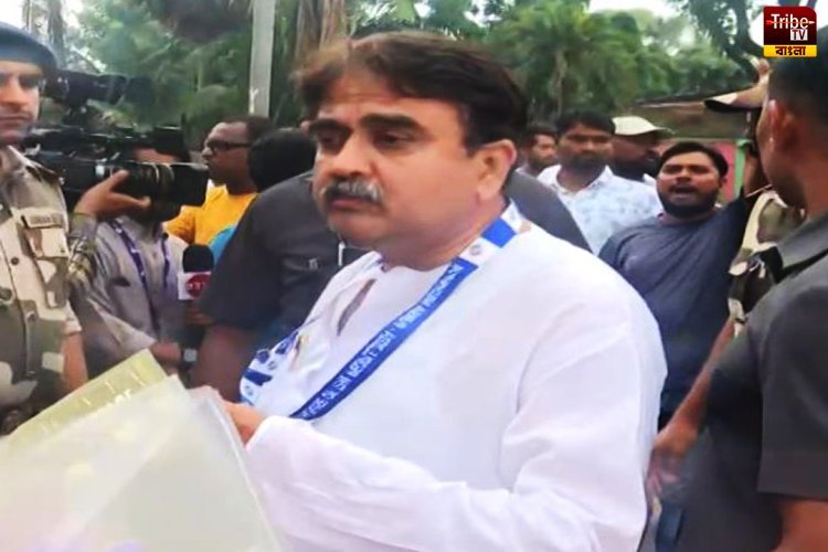 ভোট দিয়েই নিখোঁজ বিজেপি প্রার্থীর আপ্ত সহায়ক, ময়নায় ধর্নায় অভিজিৎ গঙ্গোপাধ্যায়