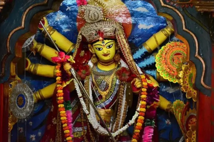 Durga Puja 2024: ১৪ দিন আগেই তোপধ্বনি দিয়ে শুরু উমা আরাধনা, আজও অমলিন মল্লরাজাদের মৃন্ময়ী দূুর্গাপুজো